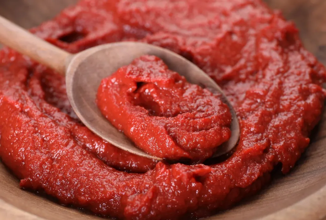 Two spoonfuls of tomato paste a day may improve concentration, according to a study