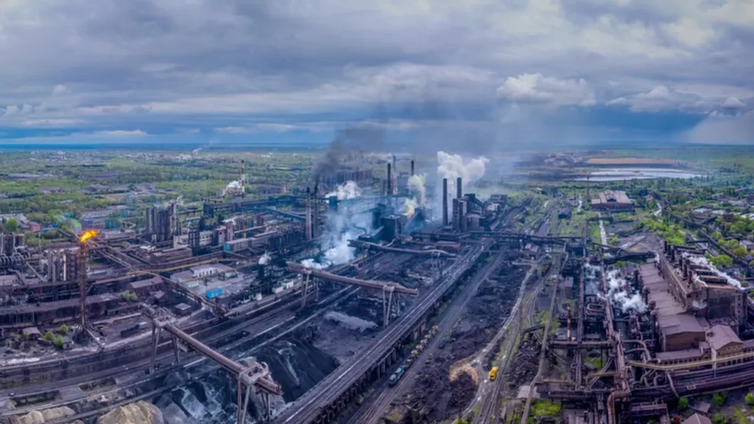 АрселорМіттал Кривий Ріг зупиняє виробництво через російські атаки