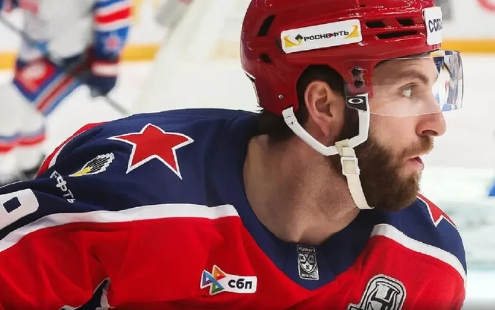 Putin Granted Russian Citizenship to a Canadian Hockey Player