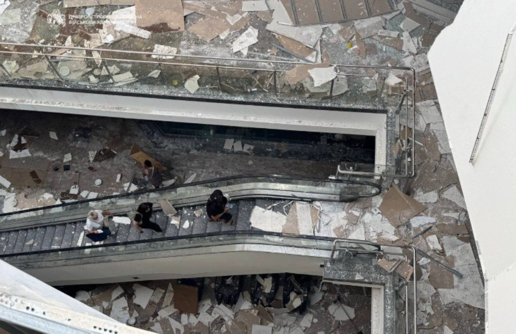 The Karavan Shopping Center in Dnipro has reopened after Russian shelling