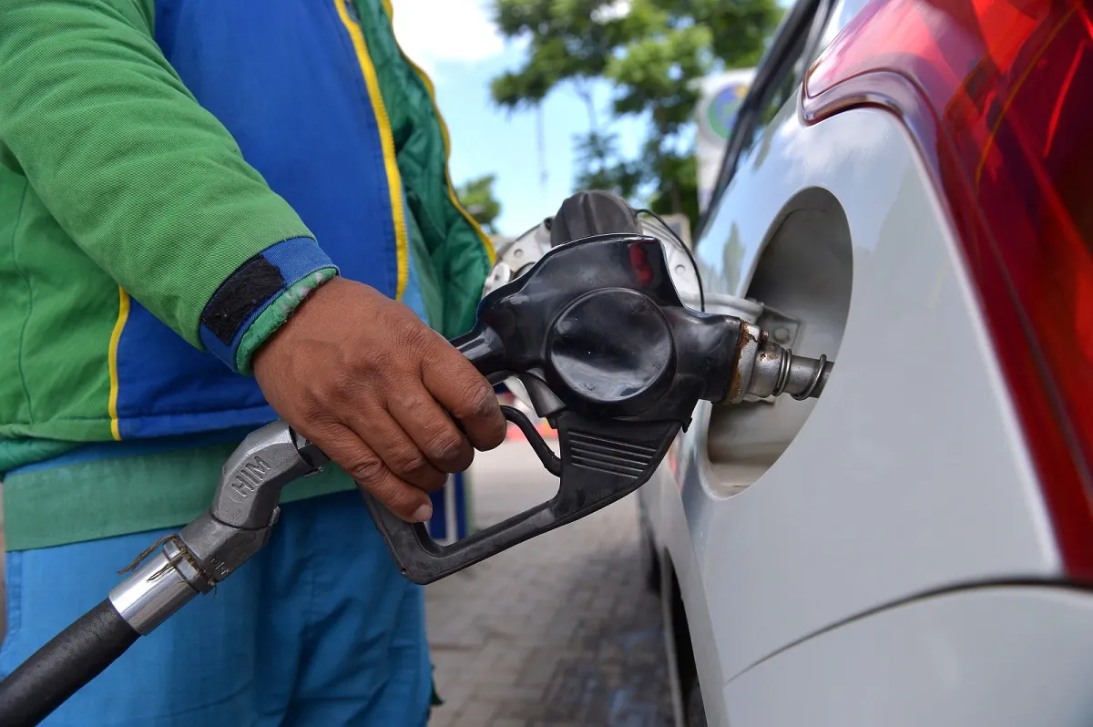 У Єврокомісії заявили, що дефіциту палива в ЄС немає