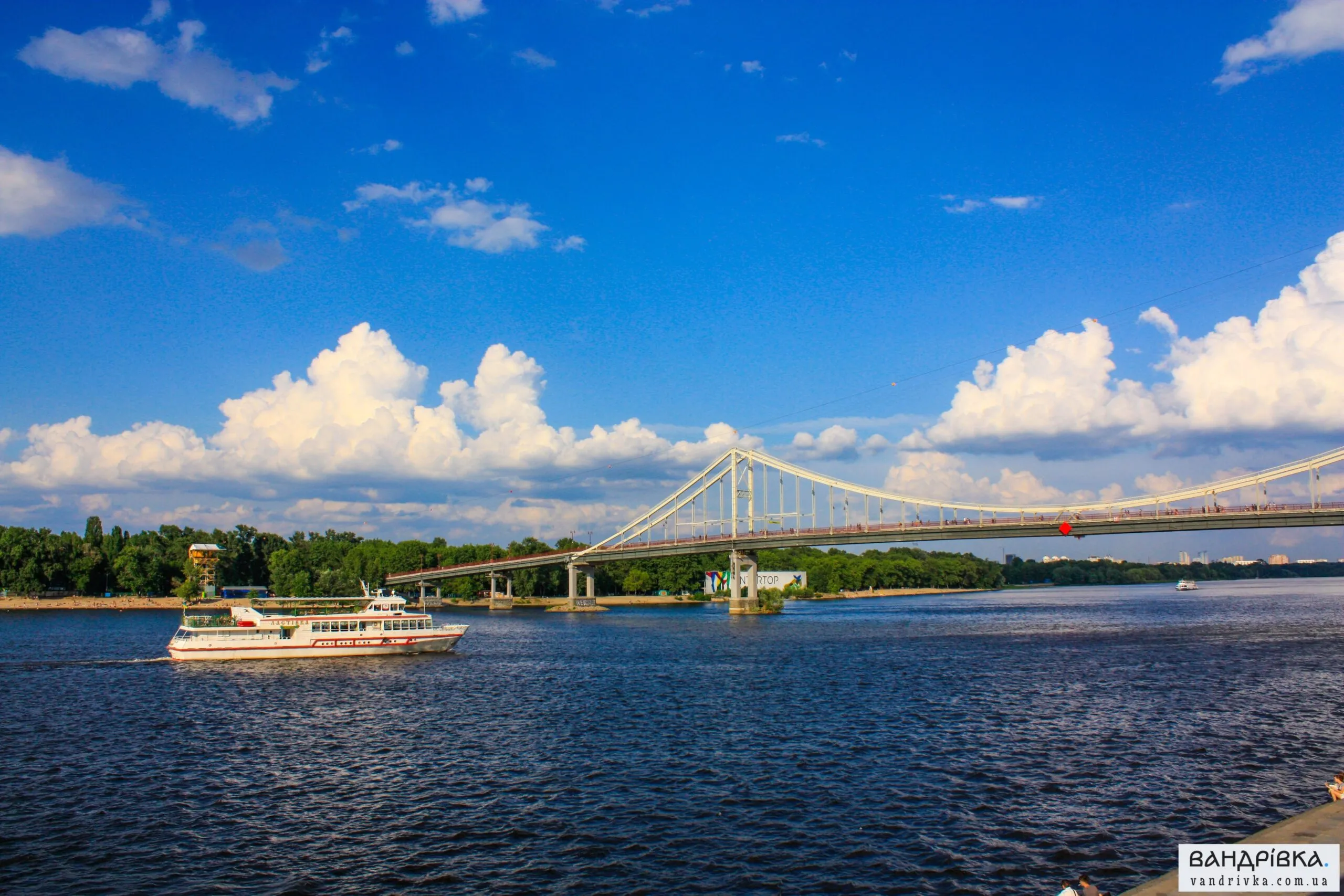 In Kyiv, pontoon crossings over the Dnipro are being prepared in case the bridges are damaged