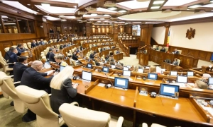 Франція не відправлятиме фрегати в Ормузьку протоку через нестабільне перемир’я