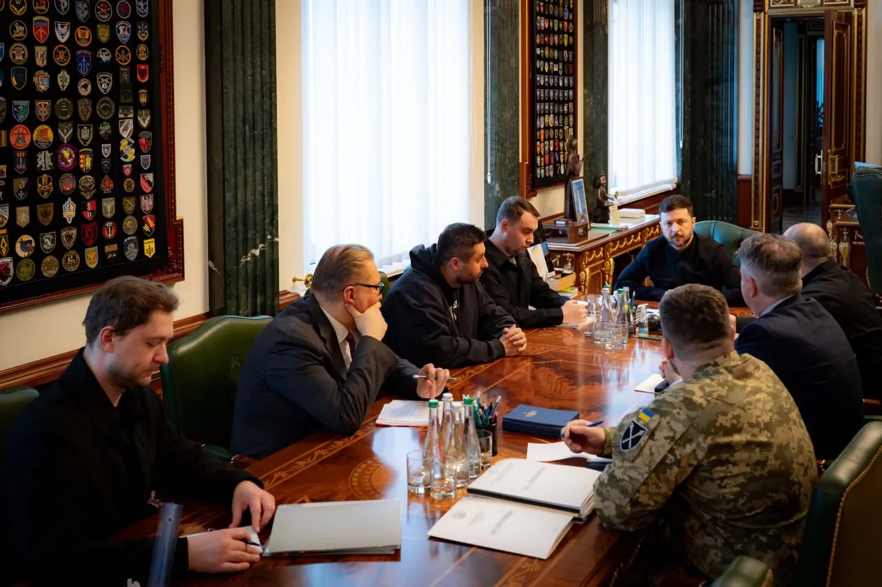 Переговори з американцями на фінальному етапі, готуємо підпис документів — Зеленський