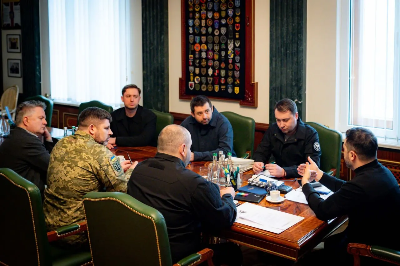 Зеленський отримав доповідь делегації після тристоронніх перемовин в Еміратах