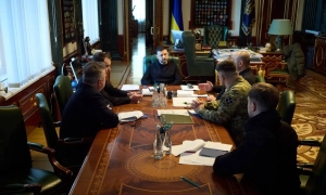 Залужний відмовився від контактів із віцепрезидентом США через Зеленського — The Guardian