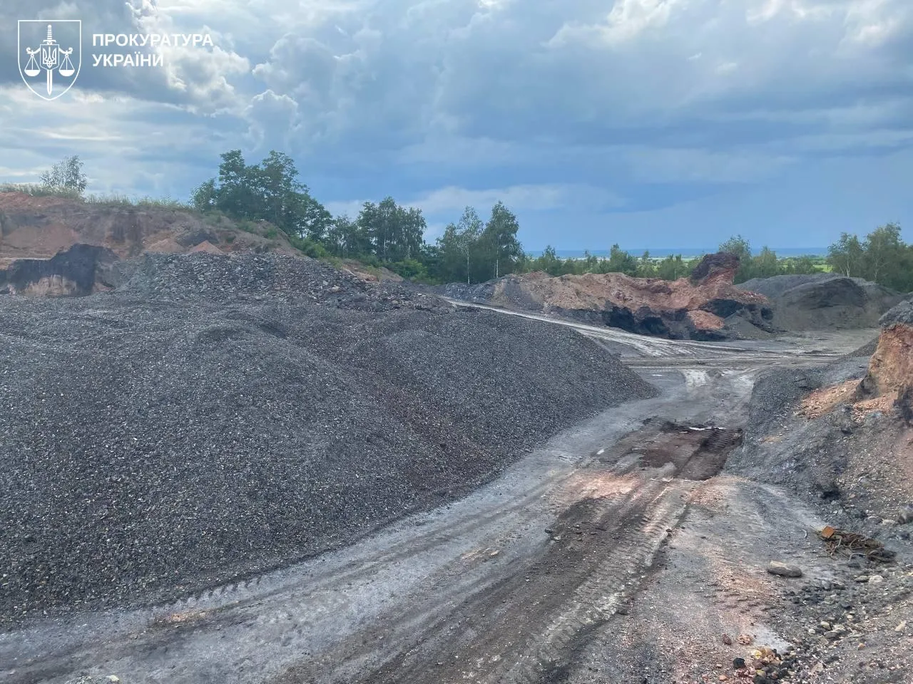 На Волині викрили схему незаконного видобутку копалин на 102 млн грн