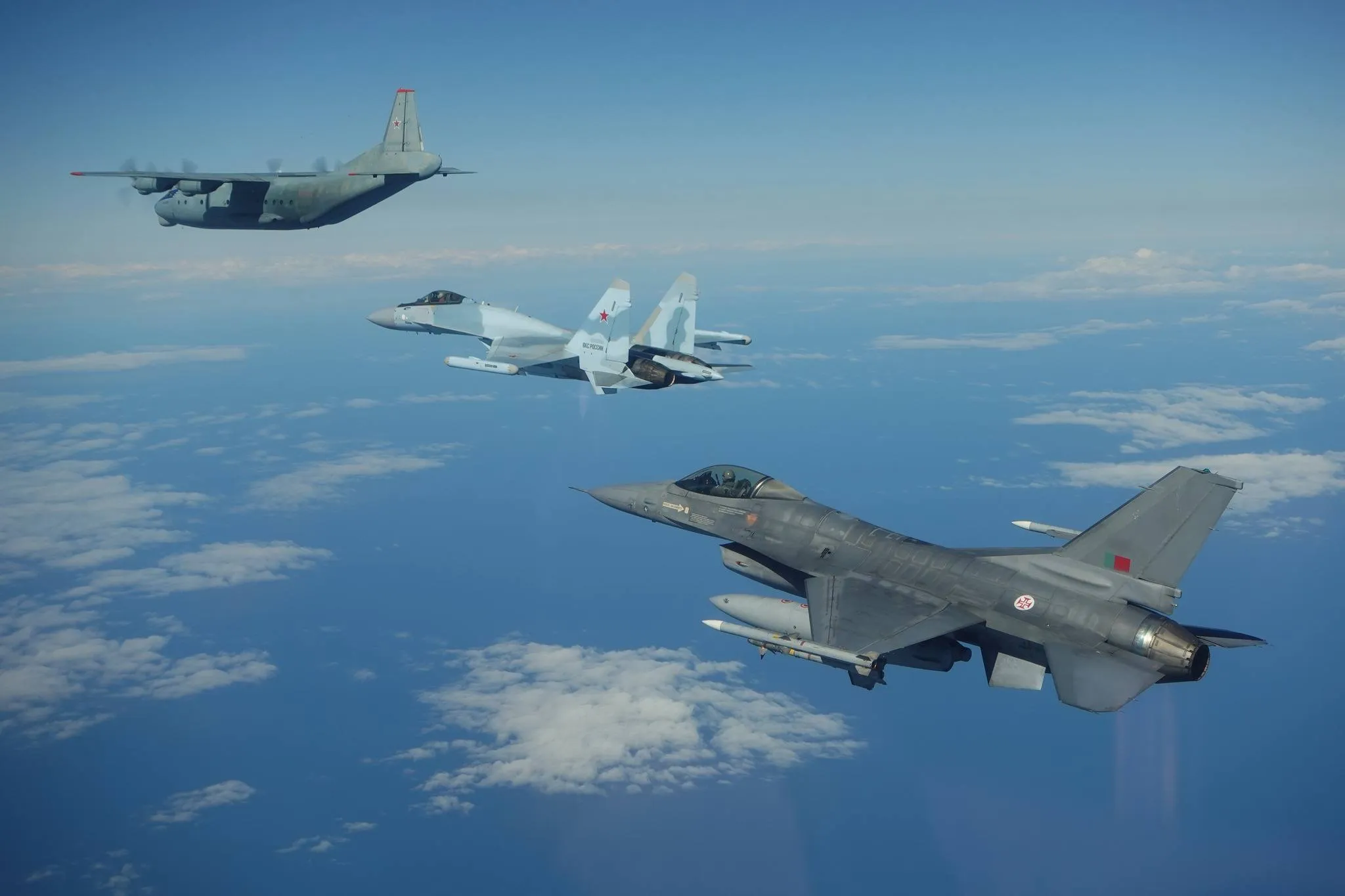 Португальські F-16 перехопили російські літаки над Балтійським морем