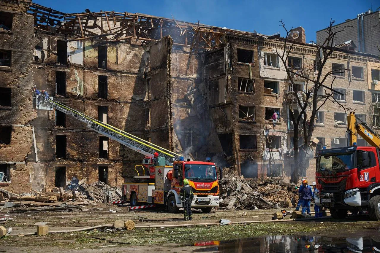 Число пострадавших в Киеве возросло до 81 после атаки РФ