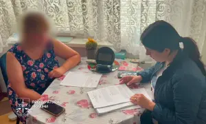 В Киеве высадили вдвое больше тополей вместо срубленных