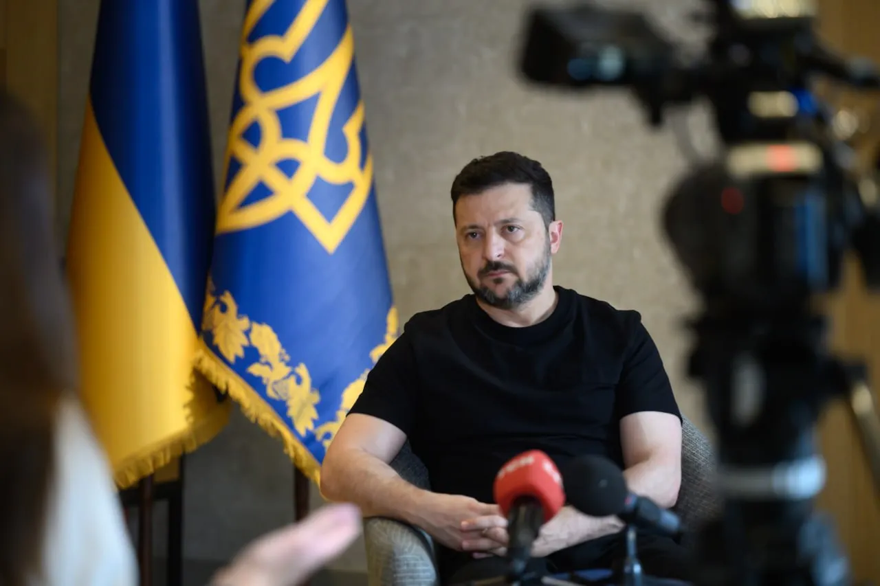 Зеленський заявив, що Росія стягнула під Москву три ешелони ППО