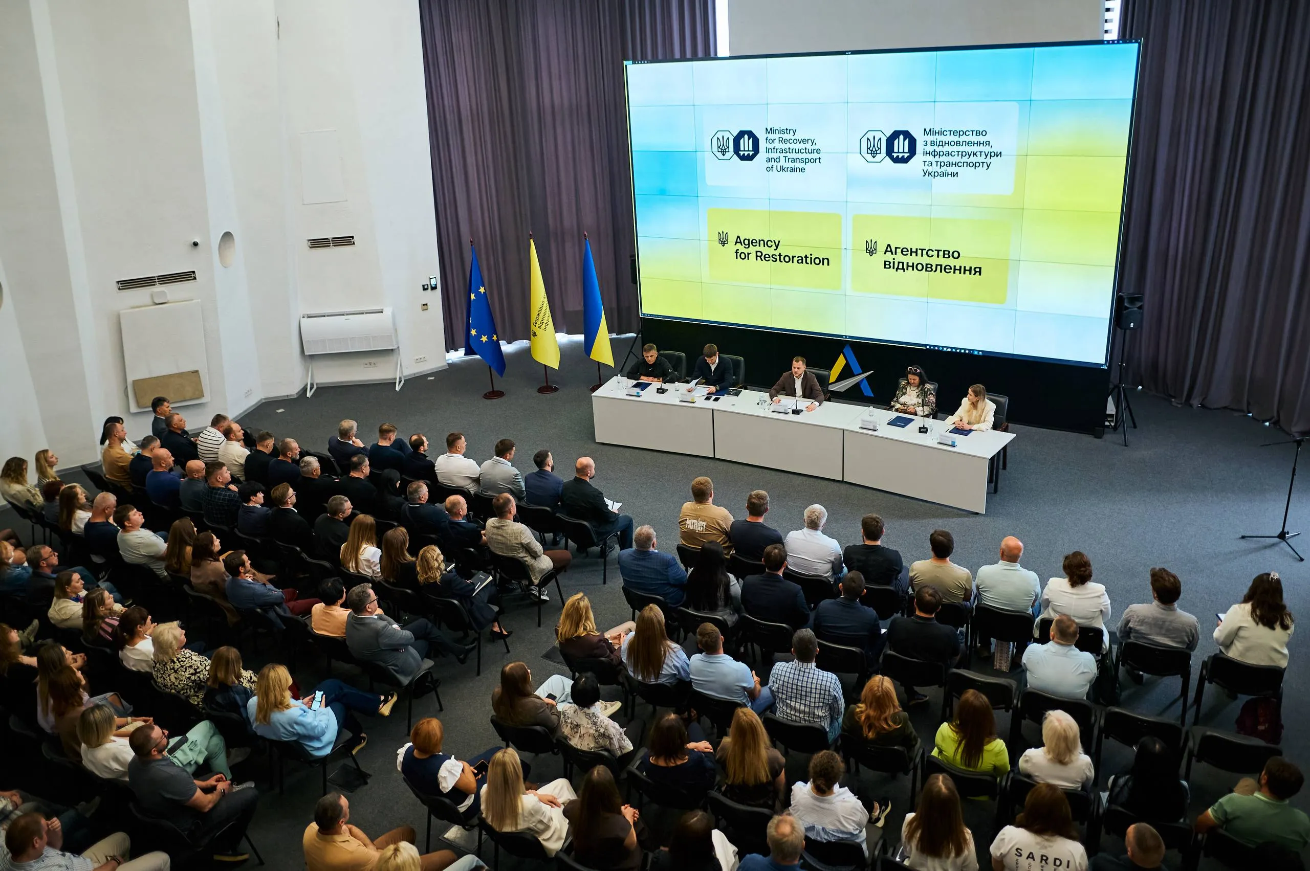 Ivan Fedorov was introduced to the staff of the Recovery Agency as its new director