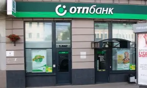 Опубликованы спутниковые снимки горящего штаба Черноморского флота россии