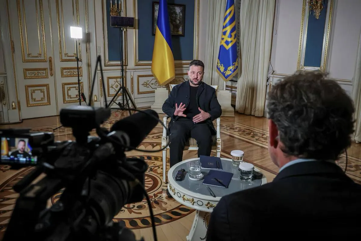 Зеленский пообещал усилить удары по российским НПЗ