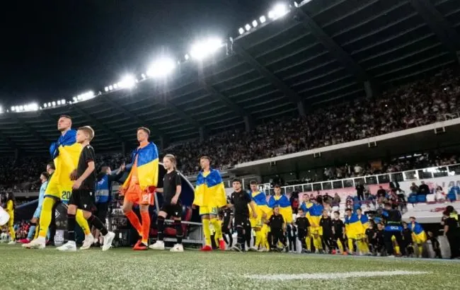 Yarmolenko is back in the starting lineup for the Ukrainian national team