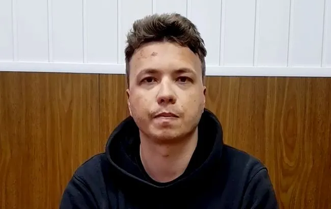 Лукашенко заявив, що Протасевич був співробітником білоруської розвідки Лукашенко заявив, що Протасевич був співробітником білоруської розвідки