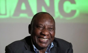 Кошта закликав Угорщину розблокувати 90 млрд євро для України