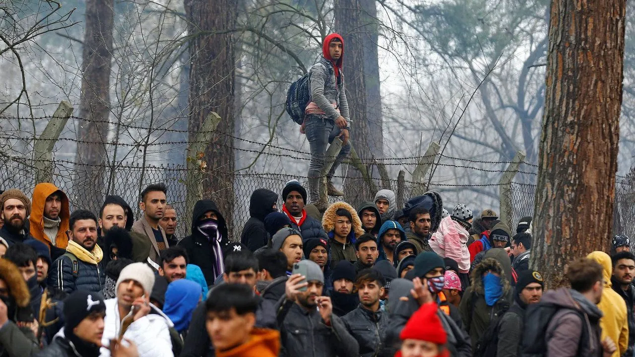 Італія кардинально змінить правила виплат за репатріацію мігрантів — Reuters