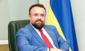 Поліція розкрила масштабну схему крадіжки грошей з банківських карток українців