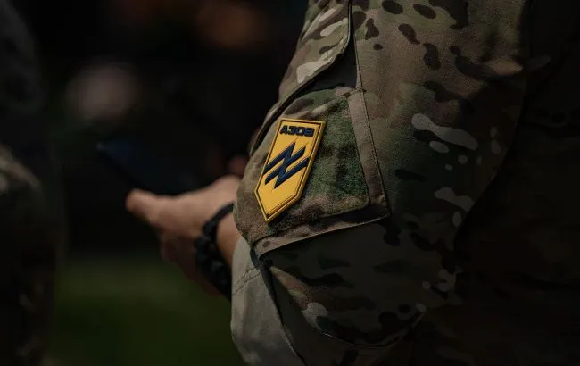 Азов показав удари по російській логістиці біля Маріуполя