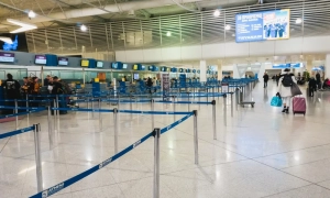 У Греції призупиняли авіарейси через збій систем управління повітряним рухом