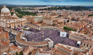 РФ готова до диверсії під українським прапором на Донбасі – розвідка США