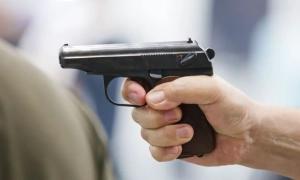 Відео: над Києвом піднімається стовп диму