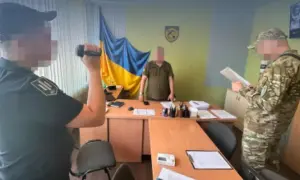 Фото: СБУ остановила нелегальную перевозку через границу деталей к бронетехнике