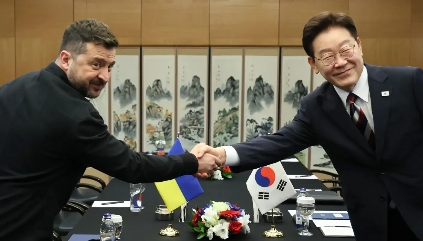 Украина не договаривалась с Южной Кореей о сокрытии передачи пленных из КНДР — FT