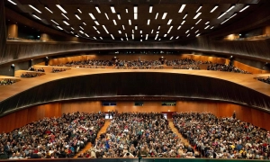 Понад 100 тисяч українських біженців у Німеччині знайшли постійну роботу