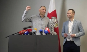 Берлусконі розповів, як намагався дозвонитися «другу путіну»