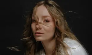 Poet Daria Lisich insulted a Ukrainian Armed Forces soldier following a dispute with blogger Verba