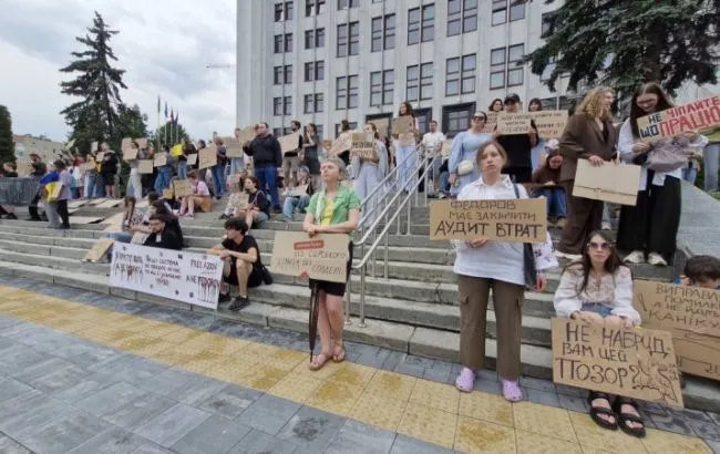 В Киеве опровергли слухи о задержании в связи с протестами: мужчина находился в СЗЧ