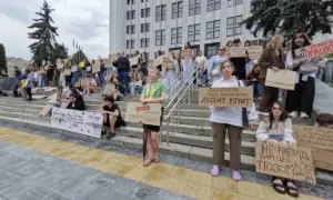 Фото: у Києві запалили головну ялинку
