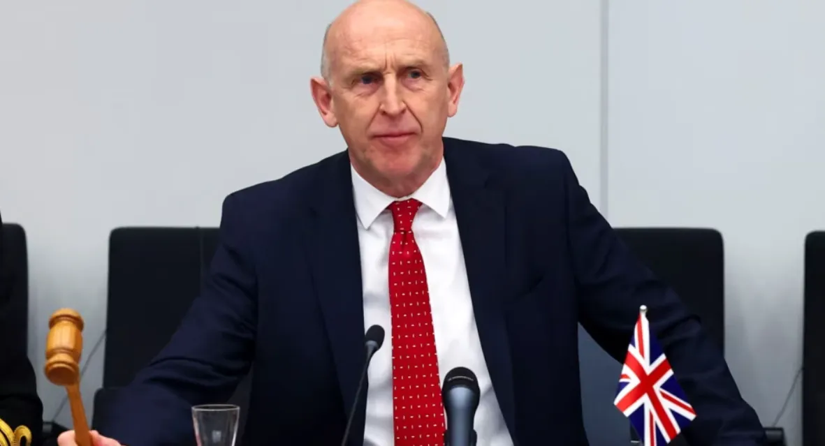 Уряд Британії спростував заяви РФ про передачу Україні ядерної зброї