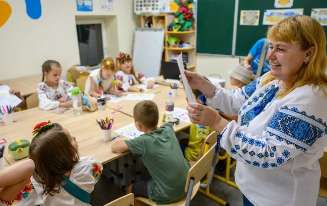 Teachers' salaries to be raised again: Ministry of Education and Science announces date