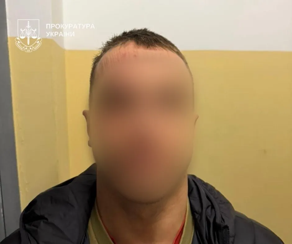 Тренера з джиу-джитсу підозрюють у сексуальному насильстві над 11-річною дівчинкою Тренера з джиу-джитсу підозрюють у сексуальному насильстві над 11-річною дівчинкою