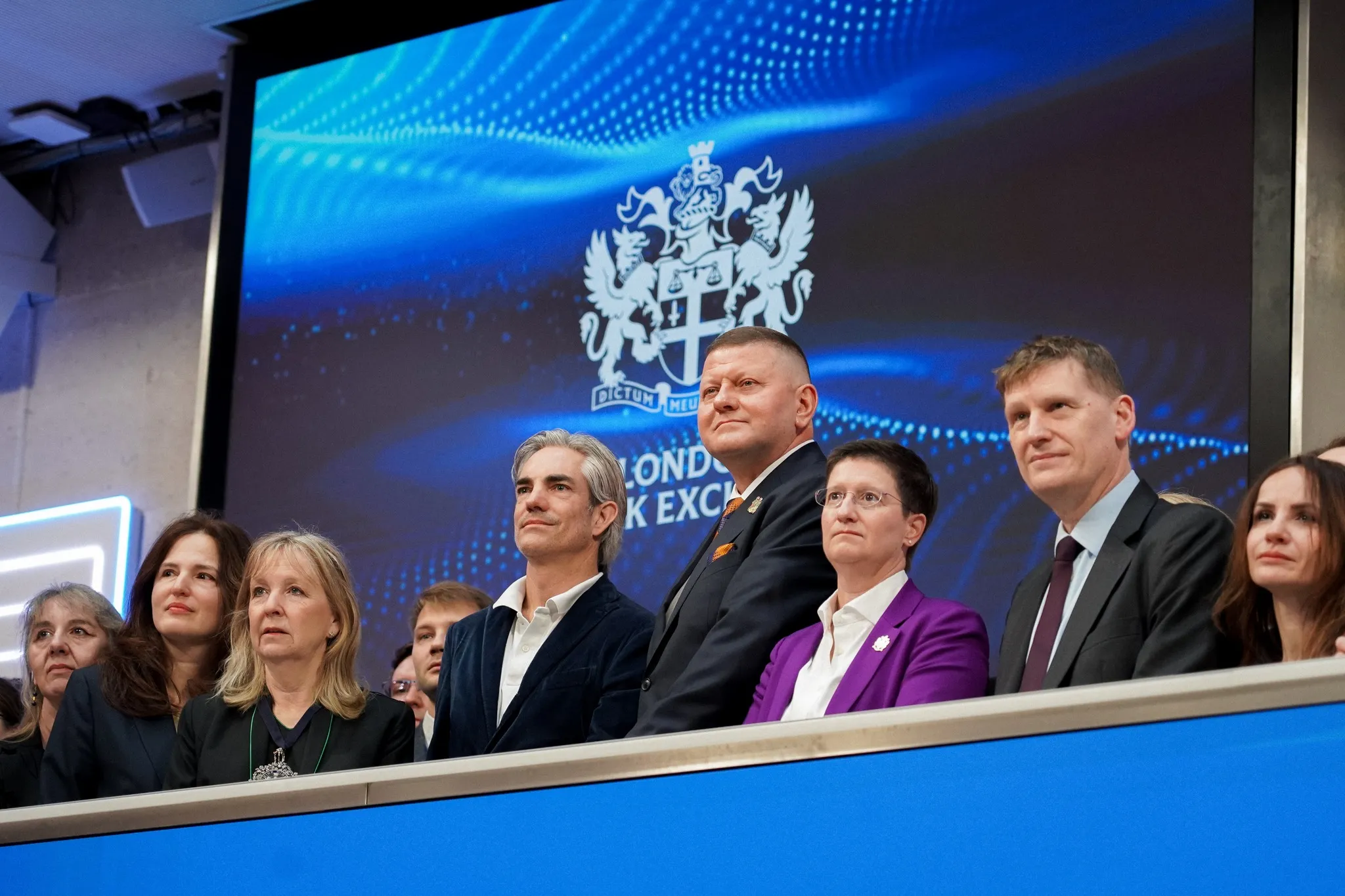 Фонд для відбудови України запустили на одній з найбільших світових бірж — Залужний