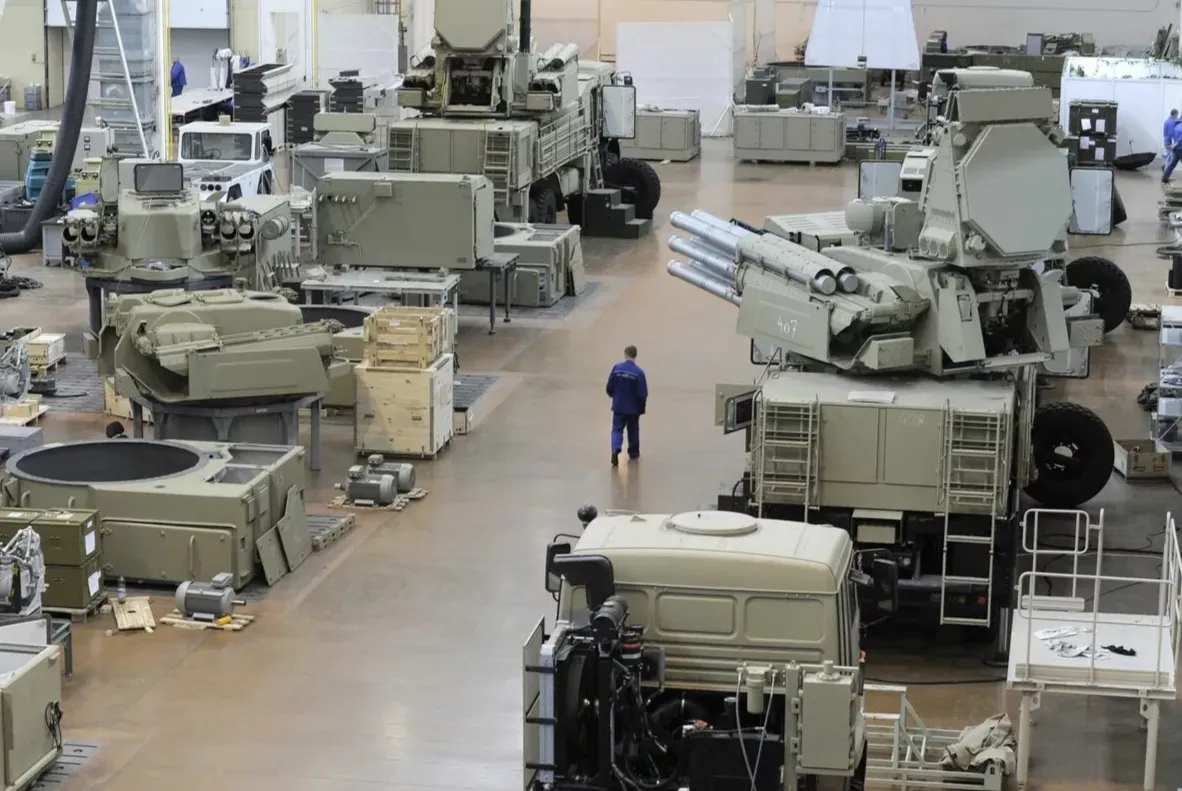 Понад 6 тисяч компаній, переважно з Китаю та Туреччини, постачають продукцію для ВПК РФ