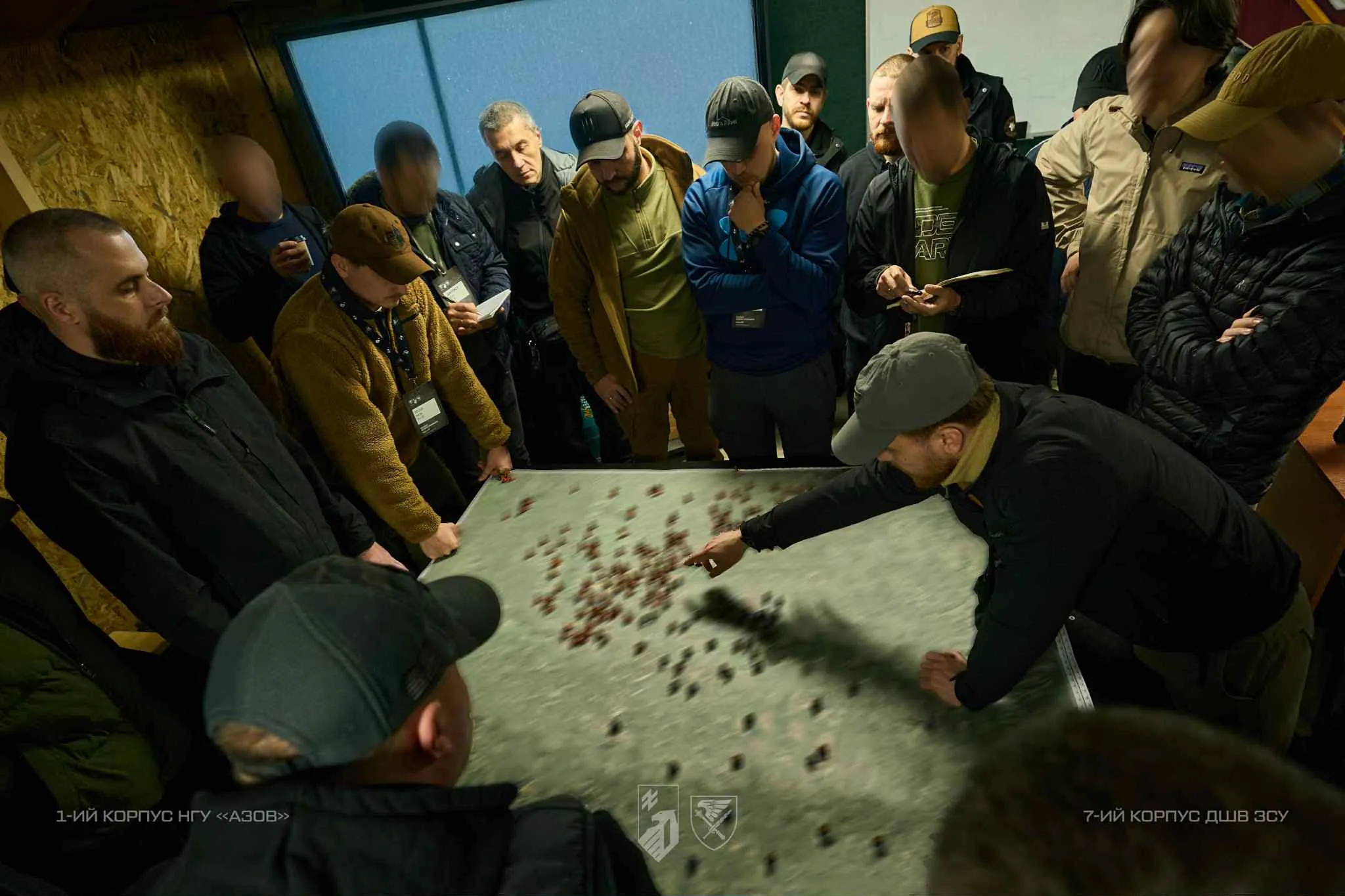 Вперше під час війни: ДШВ і Азов провели спільні штабні навчання