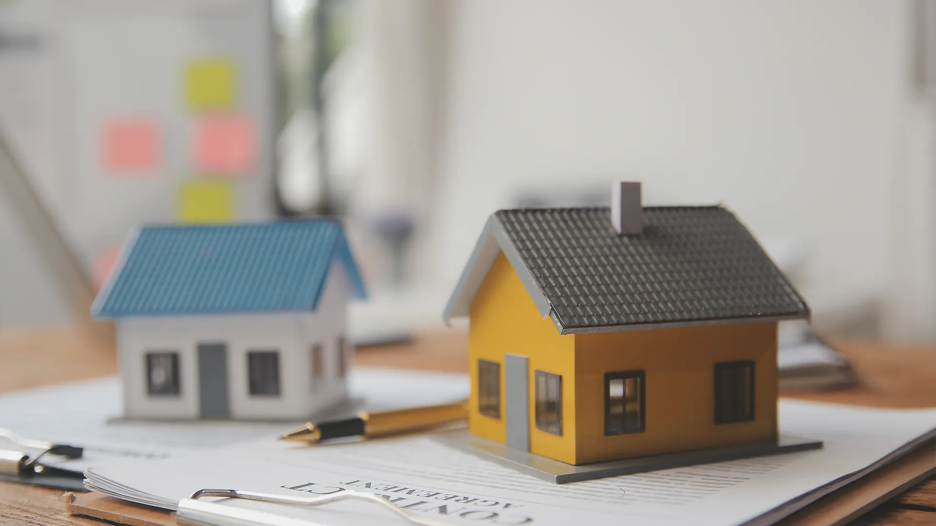 Окупанти на Херсонщині почали масову інвентаризацію житла ВПО для подальшої конфіскації