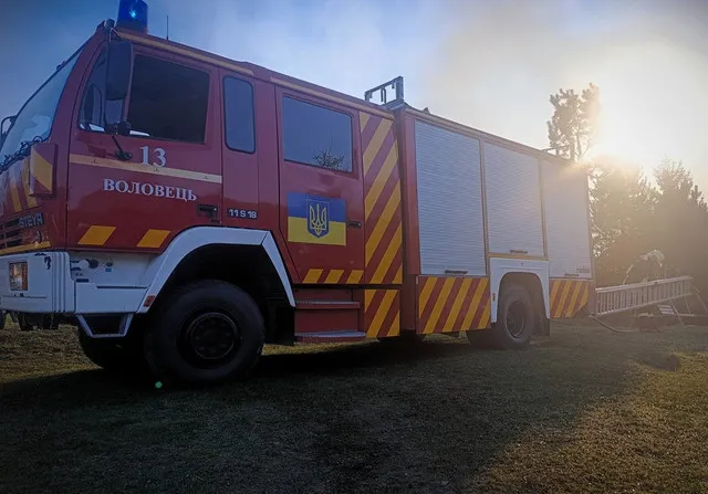 На Закарпатті горів готель полум’я охопило тисячу квадратів