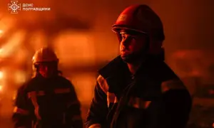 Фото: Річард Гір продає раритетне авто, щоб допомогти українцям