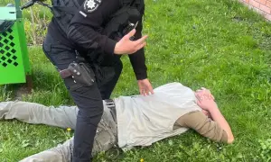 В Києві під електричку кинулась людина