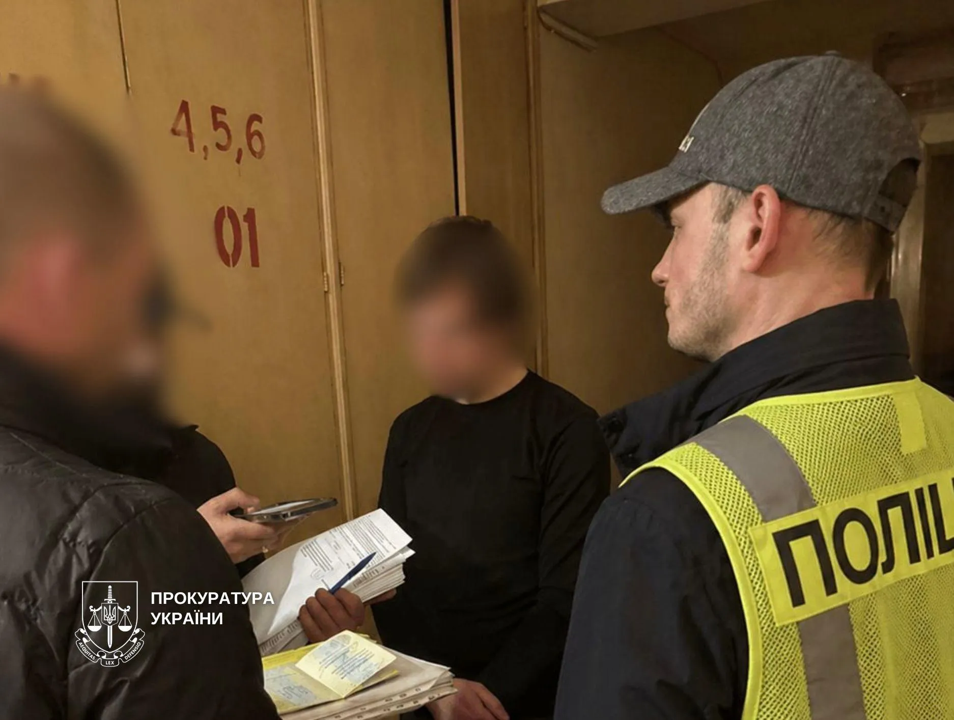 У Києві викрили схему нелегального в’їзду іноземців