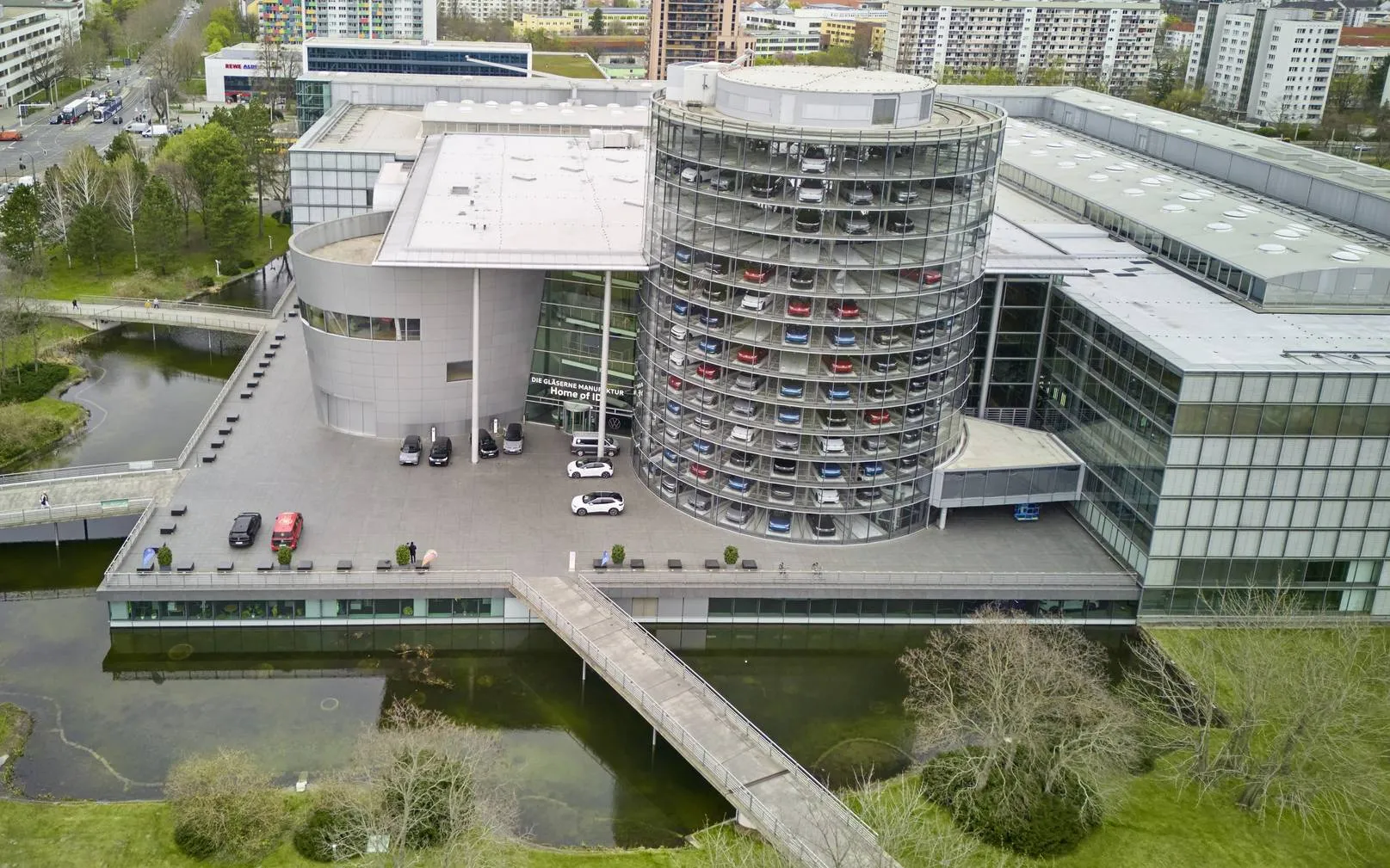 Германия переориентирует автомобильную промышленность на производство вооружений из-за кризиса