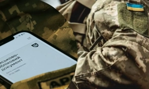 Фото: українські дослідники знайшли у Антарктиді загублену льодову печеру