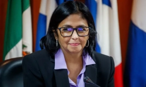 Тіньовий танкер змінив курс після втручання Німеччини