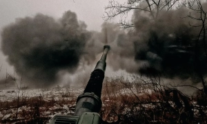 Окупанти застосовують тактику «камікадзе» на сході України — The Guardian