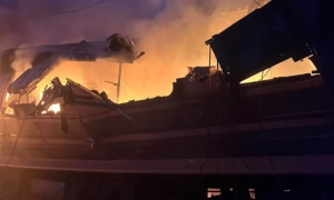 У Ніжині дрони рф влучили у житлові будинки та «Нову пошту» — мер міста